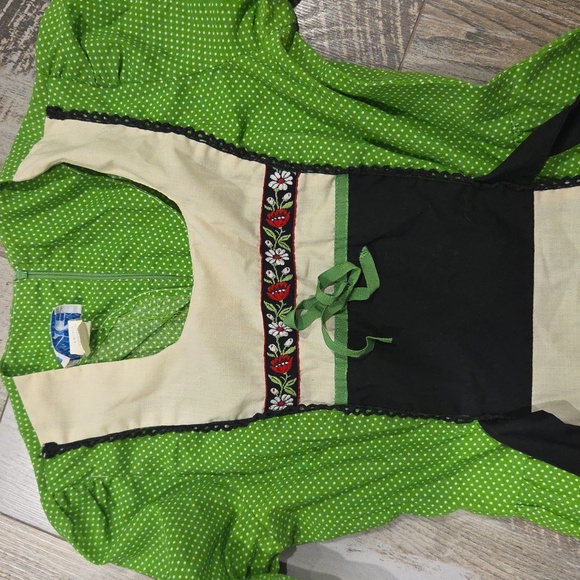 Vintage Green and Black Long Sleeve Dress - Picture 16 of 17